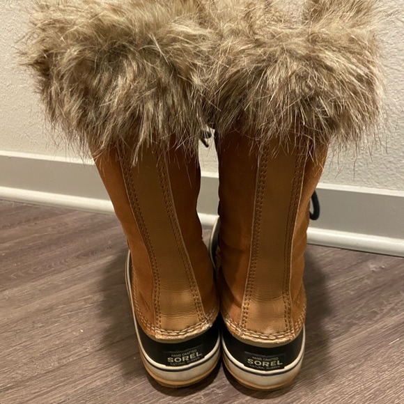 JOAN OF ARCTIC WOMEN’S SORELS 7.5 - Picture 4 of 6